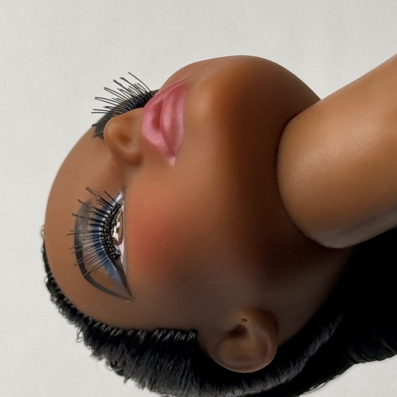 Integrity Toys Poppy Parker Bird of Prey 2024 Stilettos Out Convention Nude Doll - Picture 8 of 10